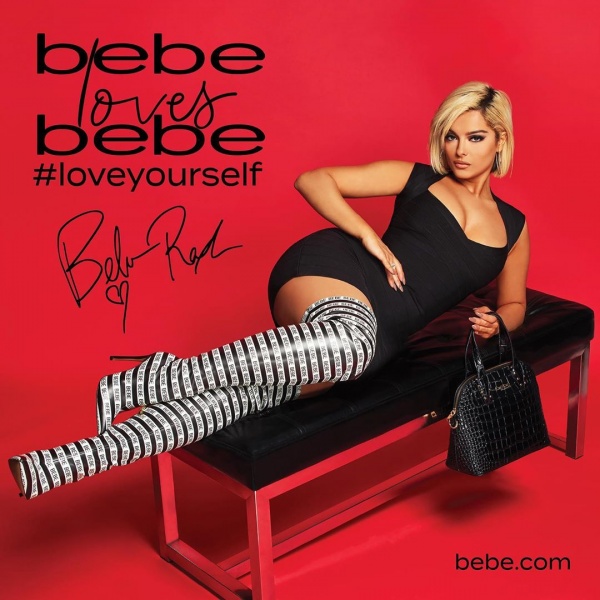 2019.08.05.
@beberexha: Örömmel jelentem be az új együttműködésemet, ami a 'Bebe Loves Bebe' a @bebe_stores-zal. Ezek a vastag combok minden plakáton láthatóak lesznek szeptembertől. Minden test gyönyörű, ezzel a #bebe is egyetért. Csekkolj le erről mindent a sztorimban és a bebe.com-on! #LoveYourself #BebeBabe #BebeLovesBebe

