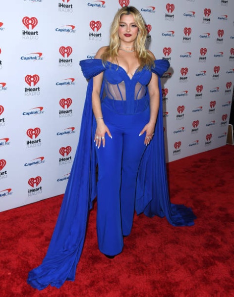 be-rexha-arrives-at-the-kiis-fms-iheartradio-jingle-ball-2022-presented-by-capital-oneat-the.jpg