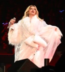 bebe-rexha-performs-oning-iheartradio-102-7-kiis-fms-jingle-ball-2022-presented-by.jpg