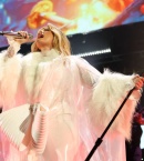 bebe-rexha-performs-uring-iheartradio-102-7-kiis-fms-jingle-ball-2022-presented-by.jpg