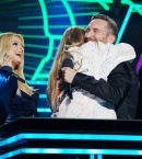 bebe-rexha-and-david-getta-accept-an-award-onstage-during-the-mtv-europe-music-awards-2022.jpg