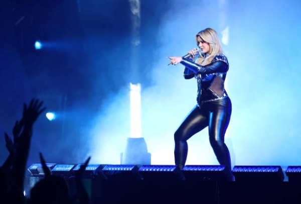 bebe-rexha-perfostage-during-the-2022-american-music-awards-at-microsoft-theater-on.jpg